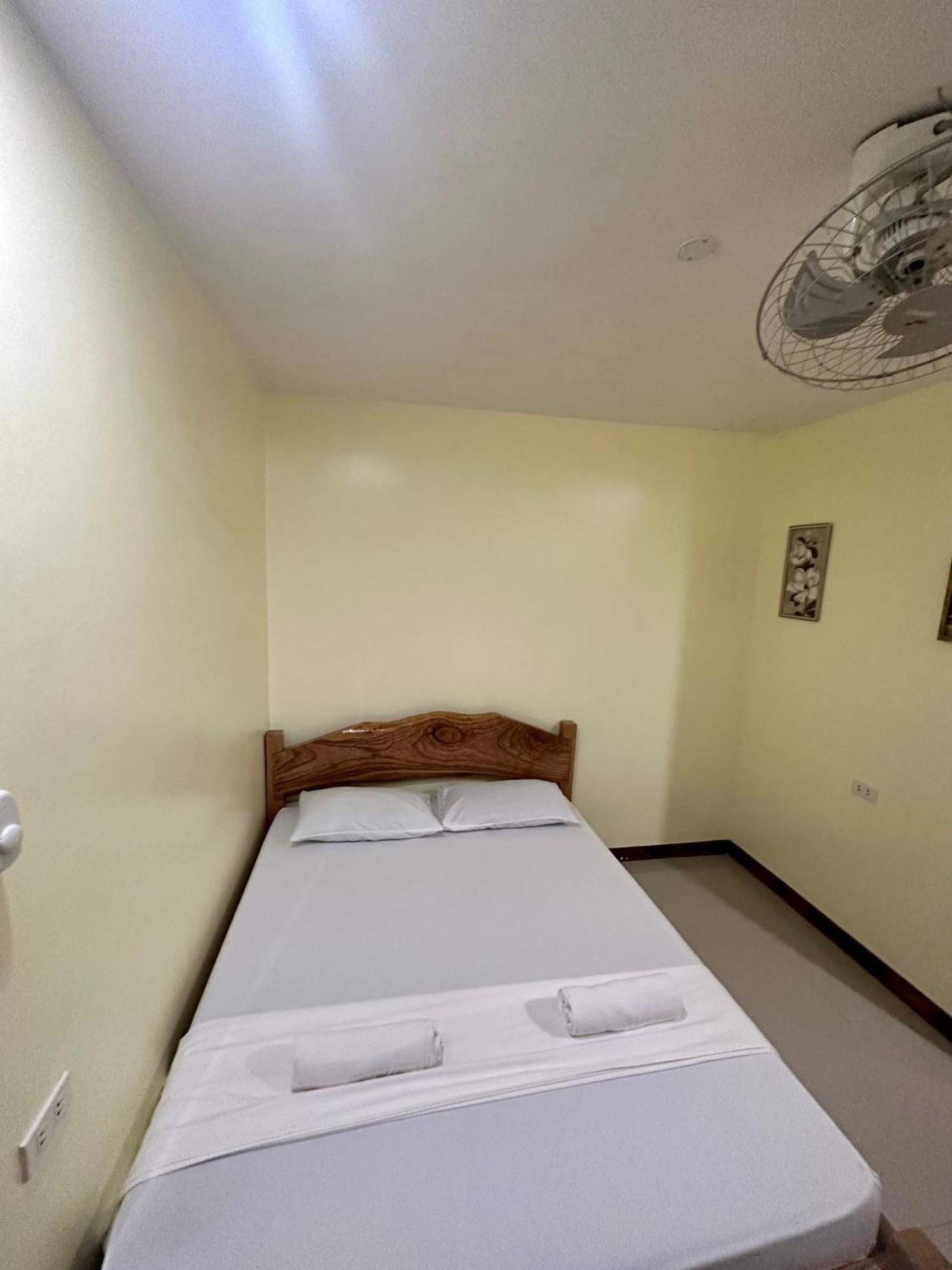 Edgar'S Guest House 莫阿尔博阿 外观 照片