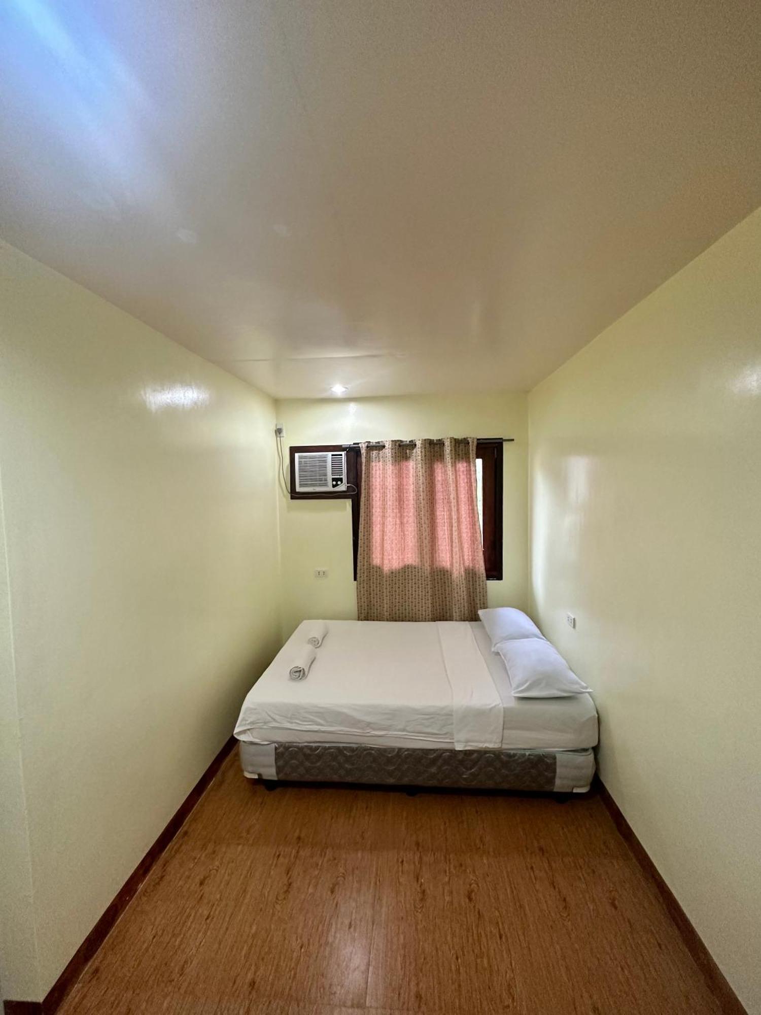 Edgar'S Guest House 莫阿尔博阿 外观 照片